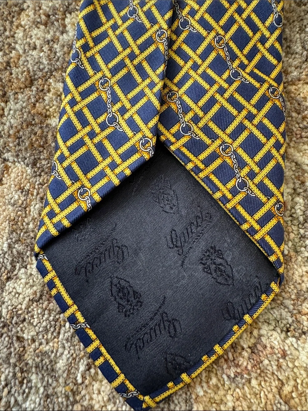 Gucci silk tie